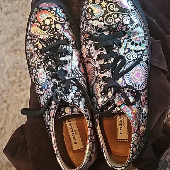 EMBASSY LONDON GENUINE LEATHER - Picture 5 of 5